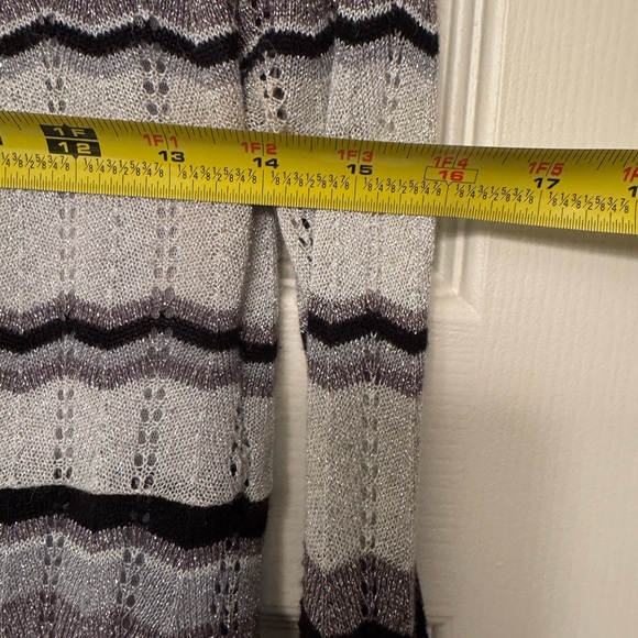 Love tease tunic top size small - Picture 3 of 5
